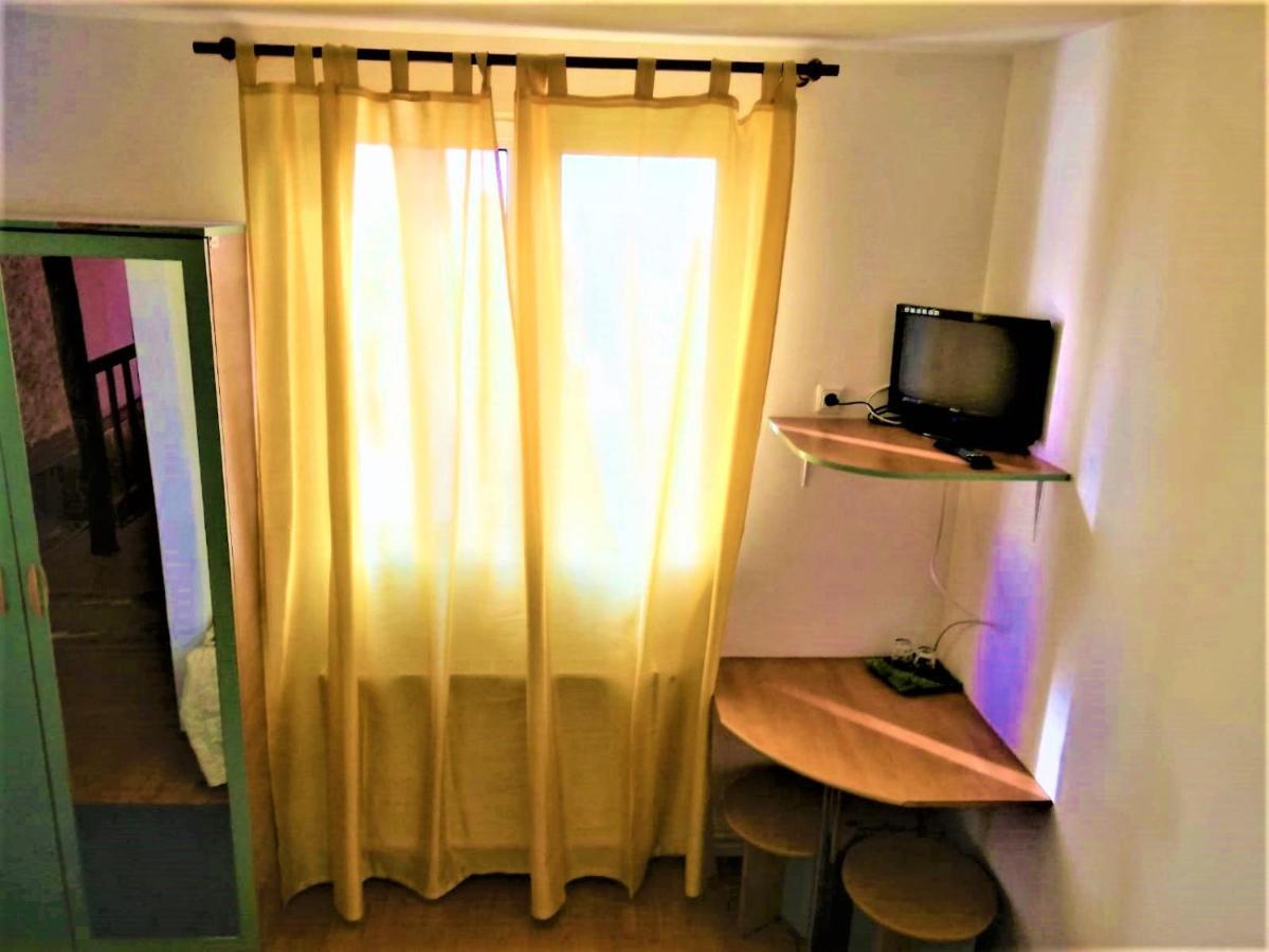 Hotel Dolce Far Niente Braşov Buitenkant foto