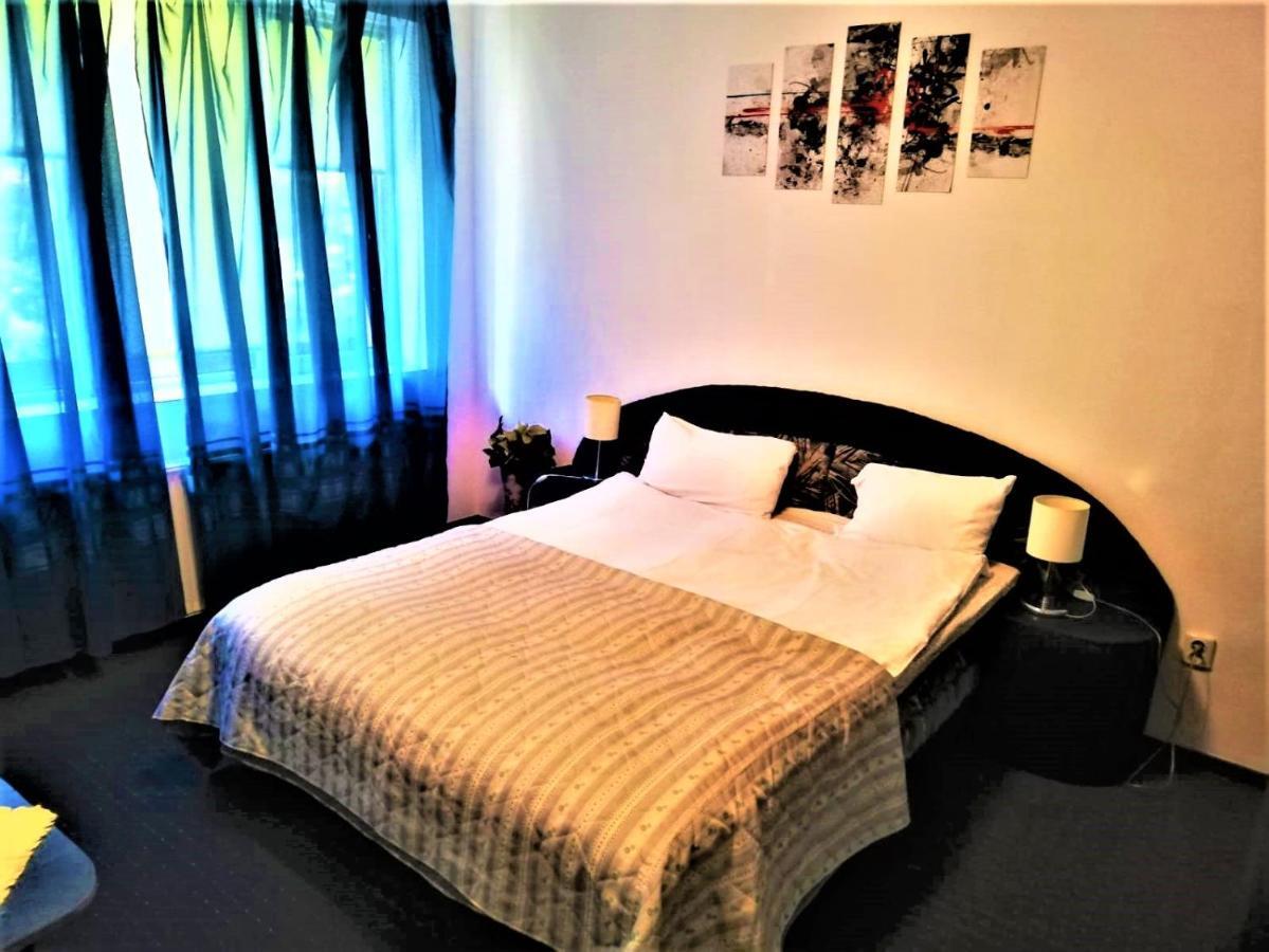 Hotel Dolce Far Niente Braşov Buitenkant foto