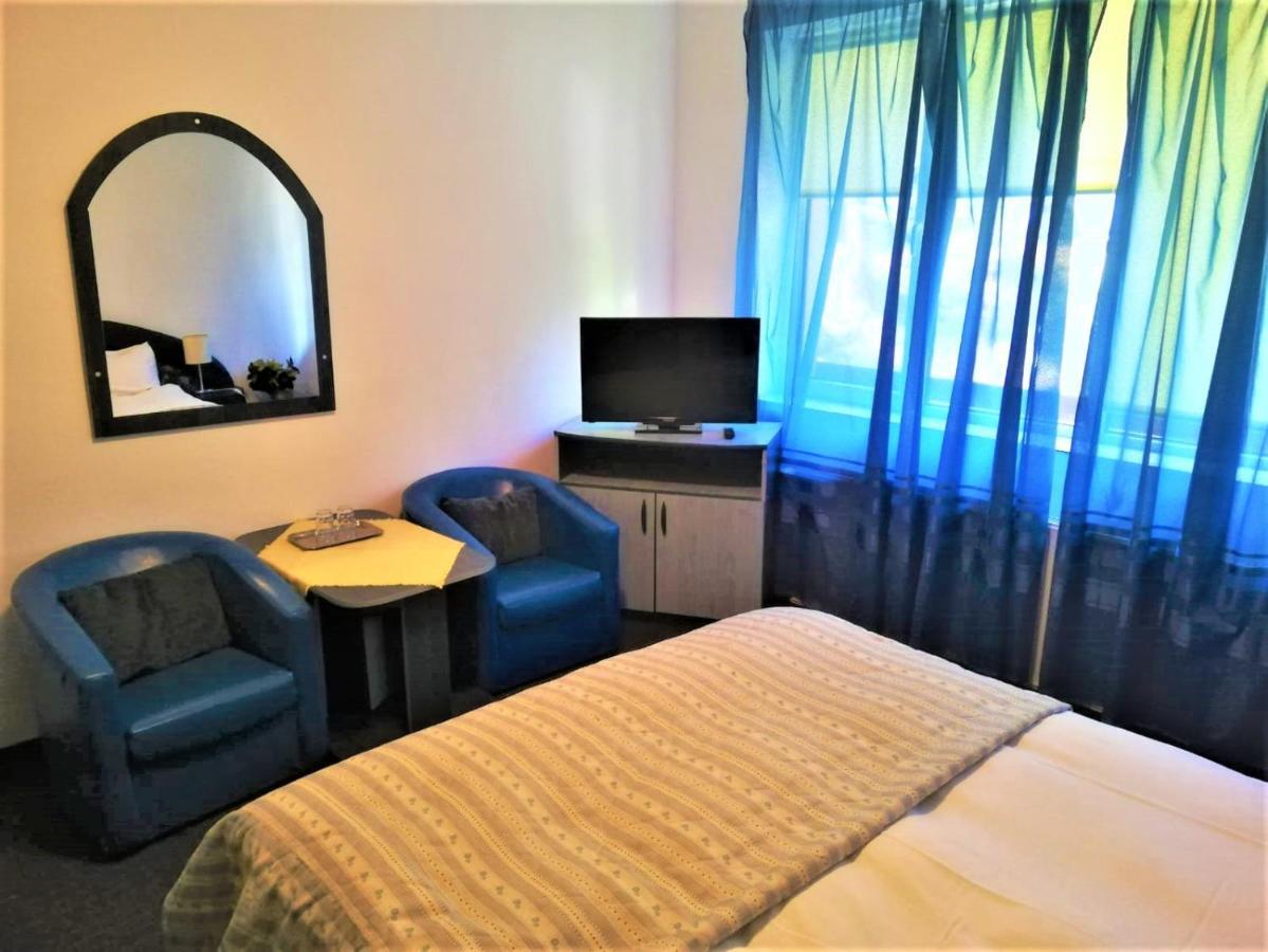 Hotel Dolce Far Niente Braşov Buitenkant foto