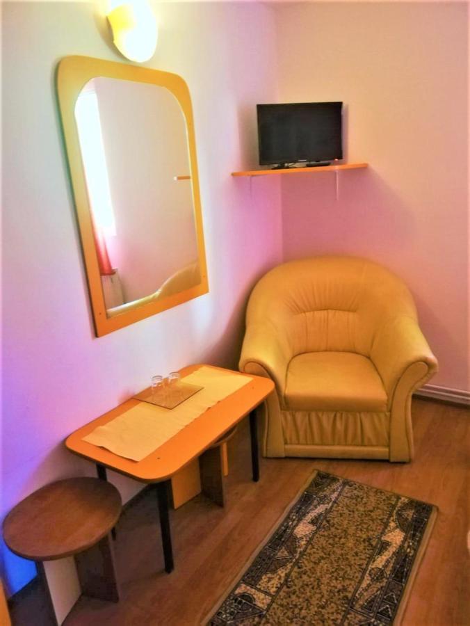 Hotel Dolce Far Niente Braşov Buitenkant foto