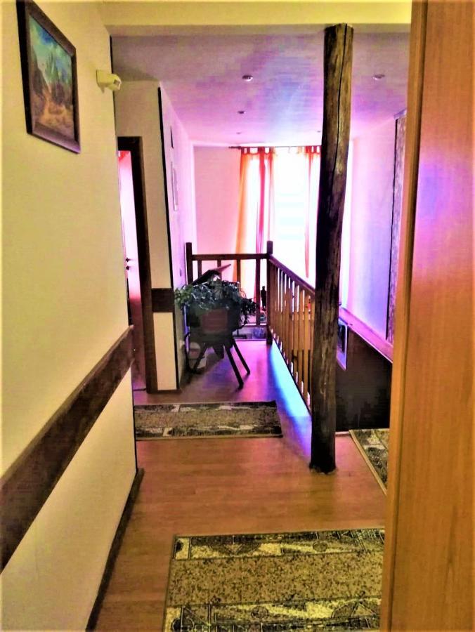 Hotel Dolce Far Niente Braşov Buitenkant foto