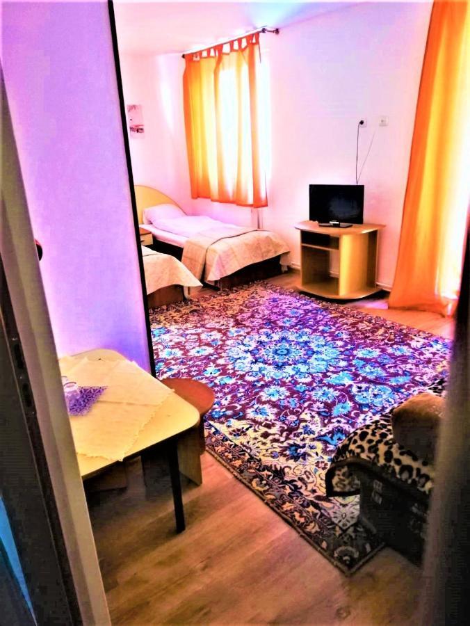 Hotel Dolce Far Niente Braşov Buitenkant foto