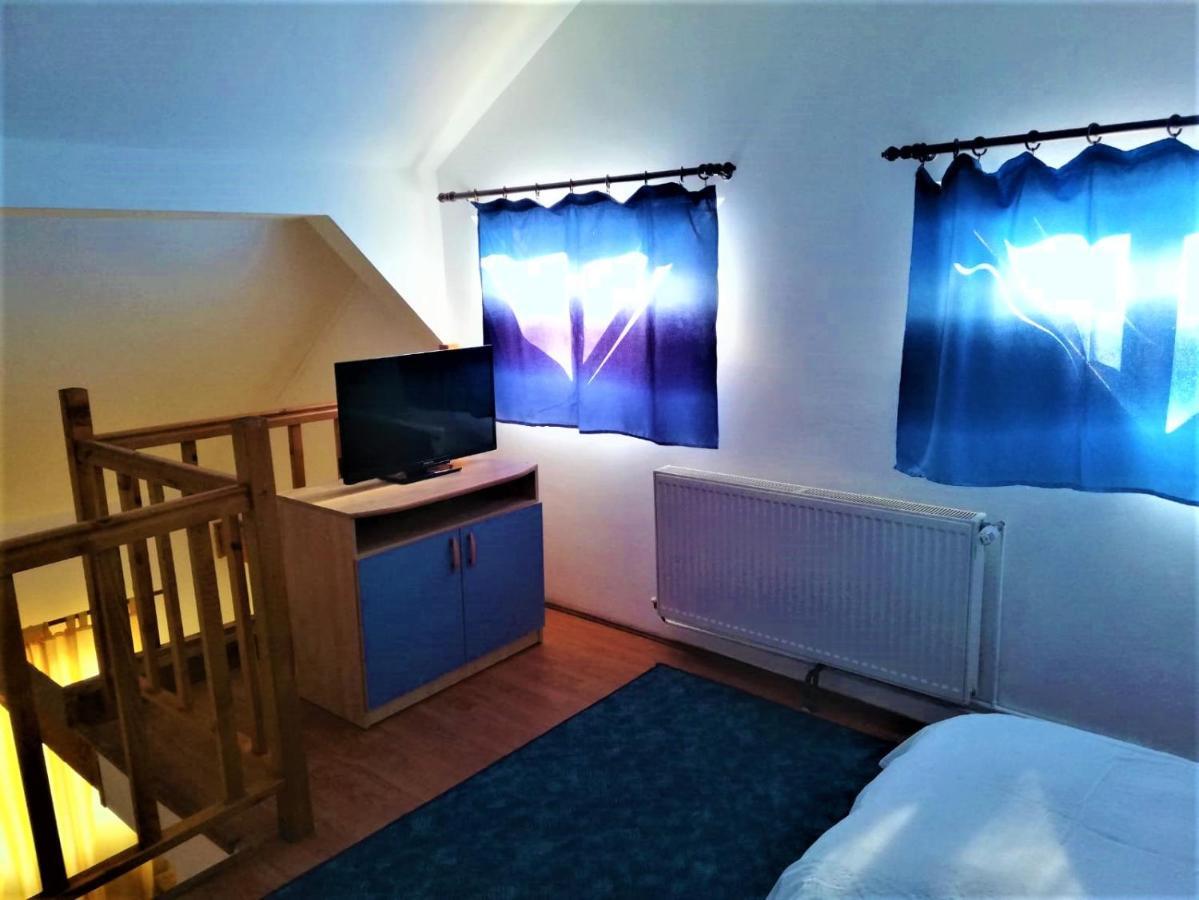 Hotel Dolce Far Niente Braşov Buitenkant foto