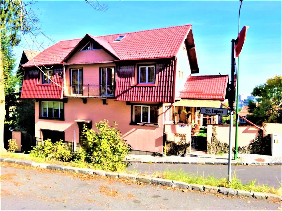 Hotel Dolce Far Niente Braşov Buitenkant foto